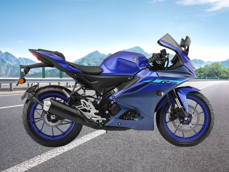 Yamaha R15 V4
